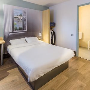 Chambre Double avec Accès aux Personnes Handicapées
